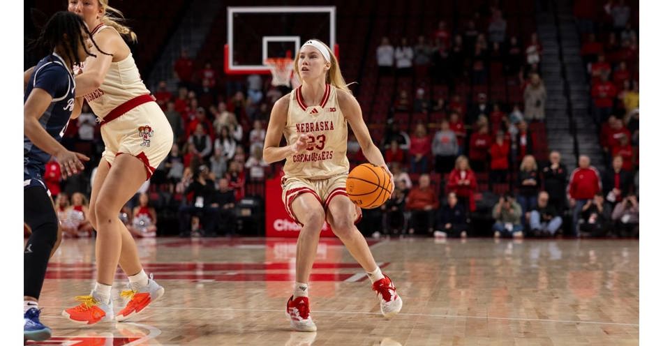 Huskers Shoot for Home Win Over No. 20 Spartans